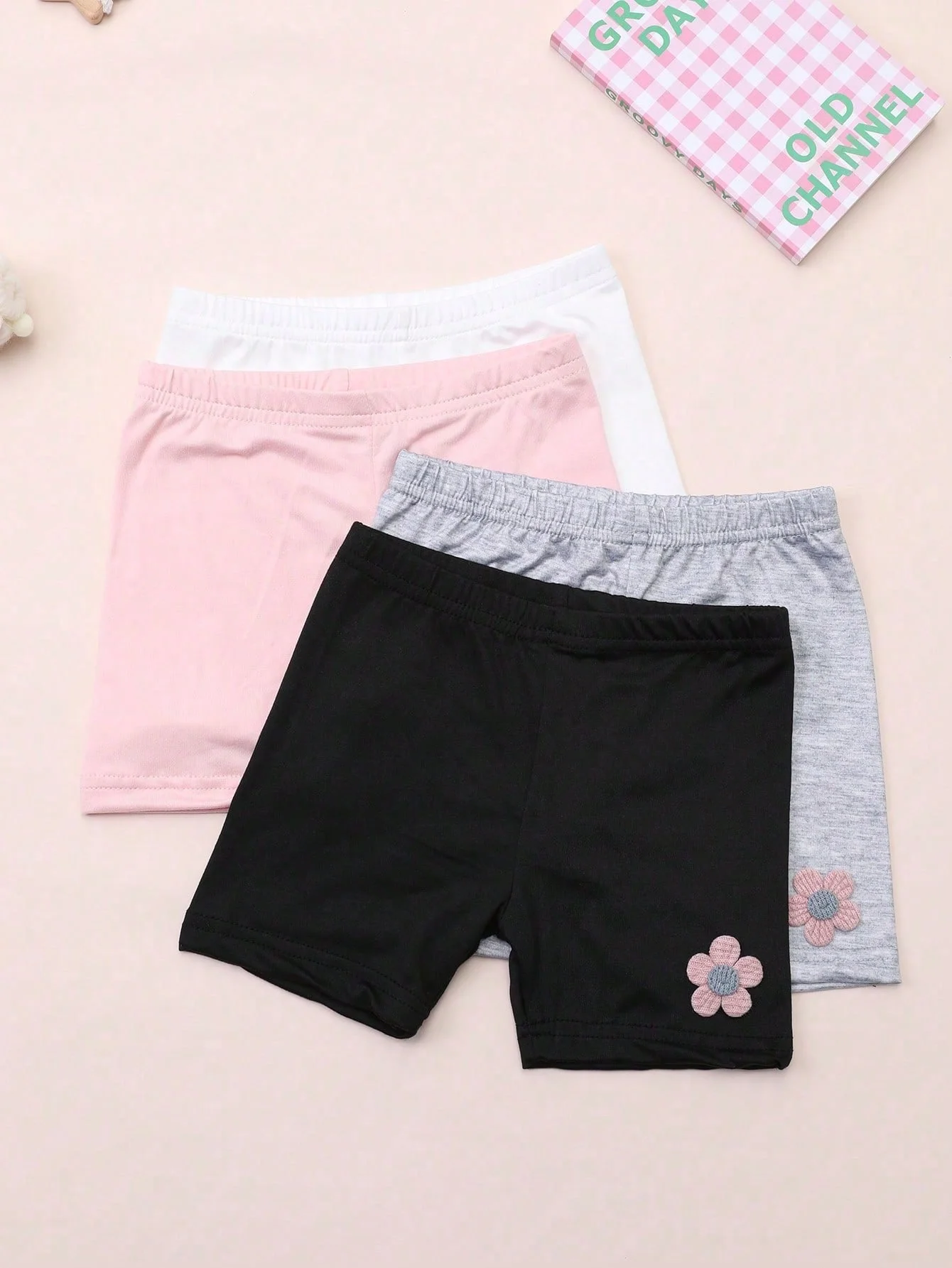 4 Pcs Summer Little Flower-Patterned Straight-Leg Kids Leggings Girls Safety Shorts Leggings for Children Aged 2-12Y Daily Wear