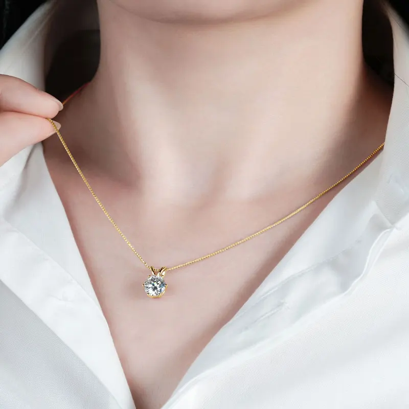 IOGOU Certified Classic 0.5CT-5CT D Moissanite Pendant Necklace Adjustable Chain for Women 5mm-11mm Imitation Diamond Jewelry