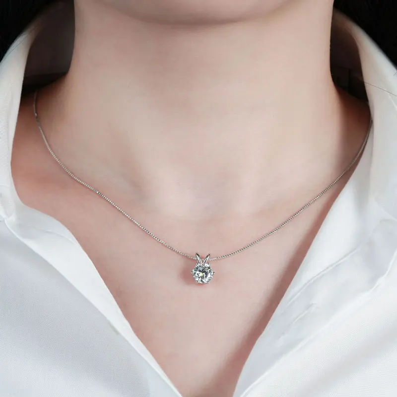 IOGOU Certified Classic 0.5CT-5CT D Moissanite Pendant Necklace Adjustable Chain for Women 5mm-11mm Imitation Diamond Jewelry