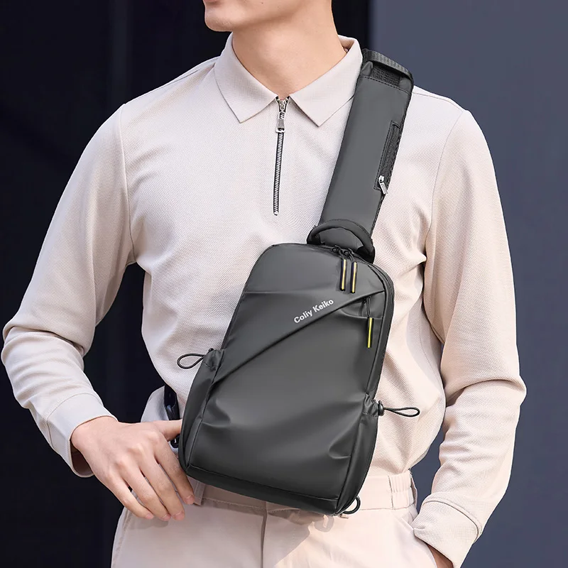 Men's Minimalist Chest Bag PU Film Waterproof Shoulder Bag New Fashionable and Casual Travel Portable Commuting Crossbody Bag