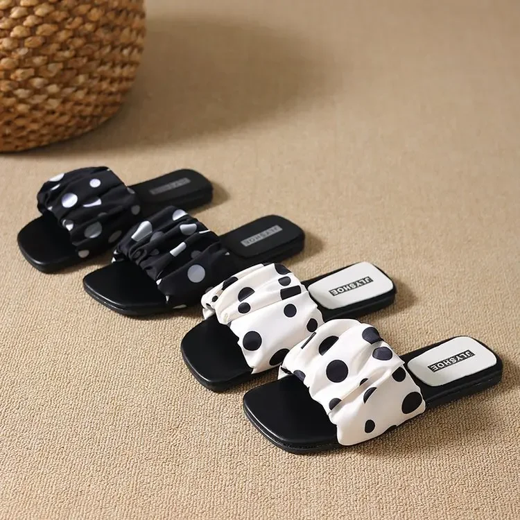 2026 Summer Women Platform Thick Bottom Slippers Vintage Polka Dot Shoes Outdoor Square Toe Beach Vacation Dress Slides