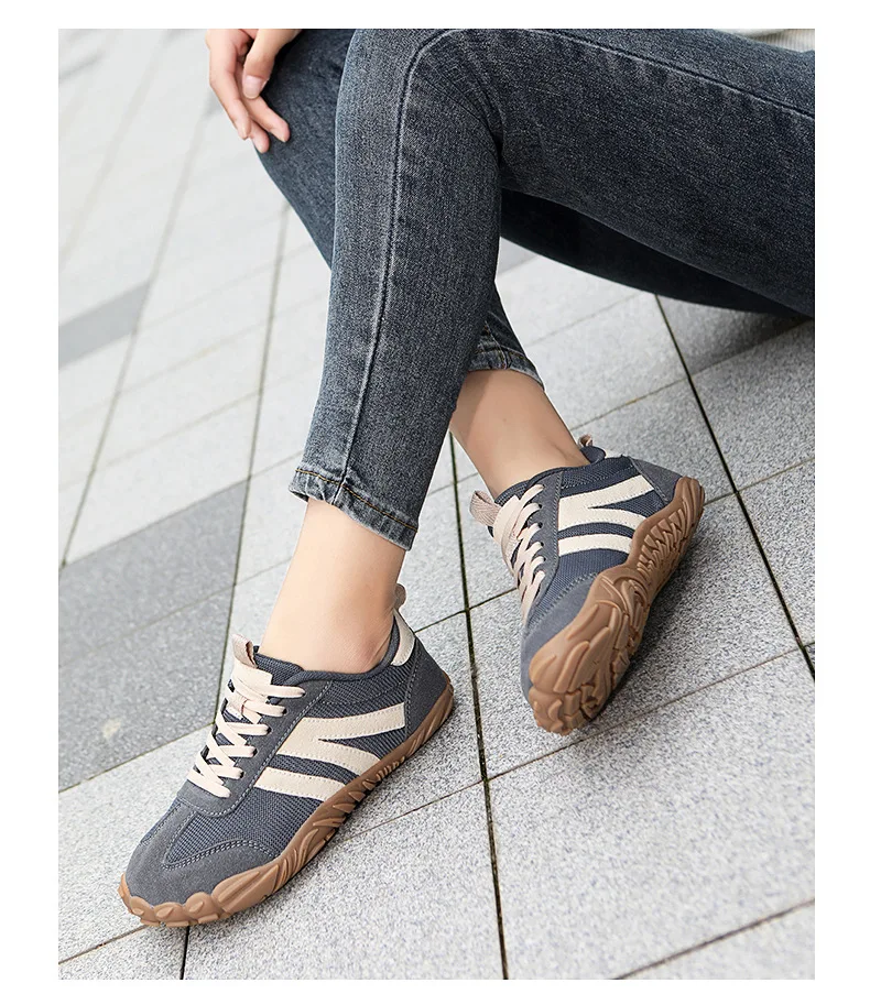 Unisex Breathable Lightweight Anti-Slip Wear-Resistant Climbing Shoes Comfortable Flat Heel Elastic Band Sports Fitness Training