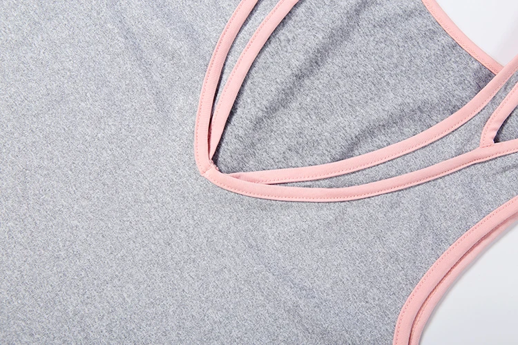 Weird Puss Casual Tracksuit 2 Piece Set Woman Color Blocking Fake 2 Piece Halter Low-Neck Tank Tops+Crop Pants Sporty Style Suit