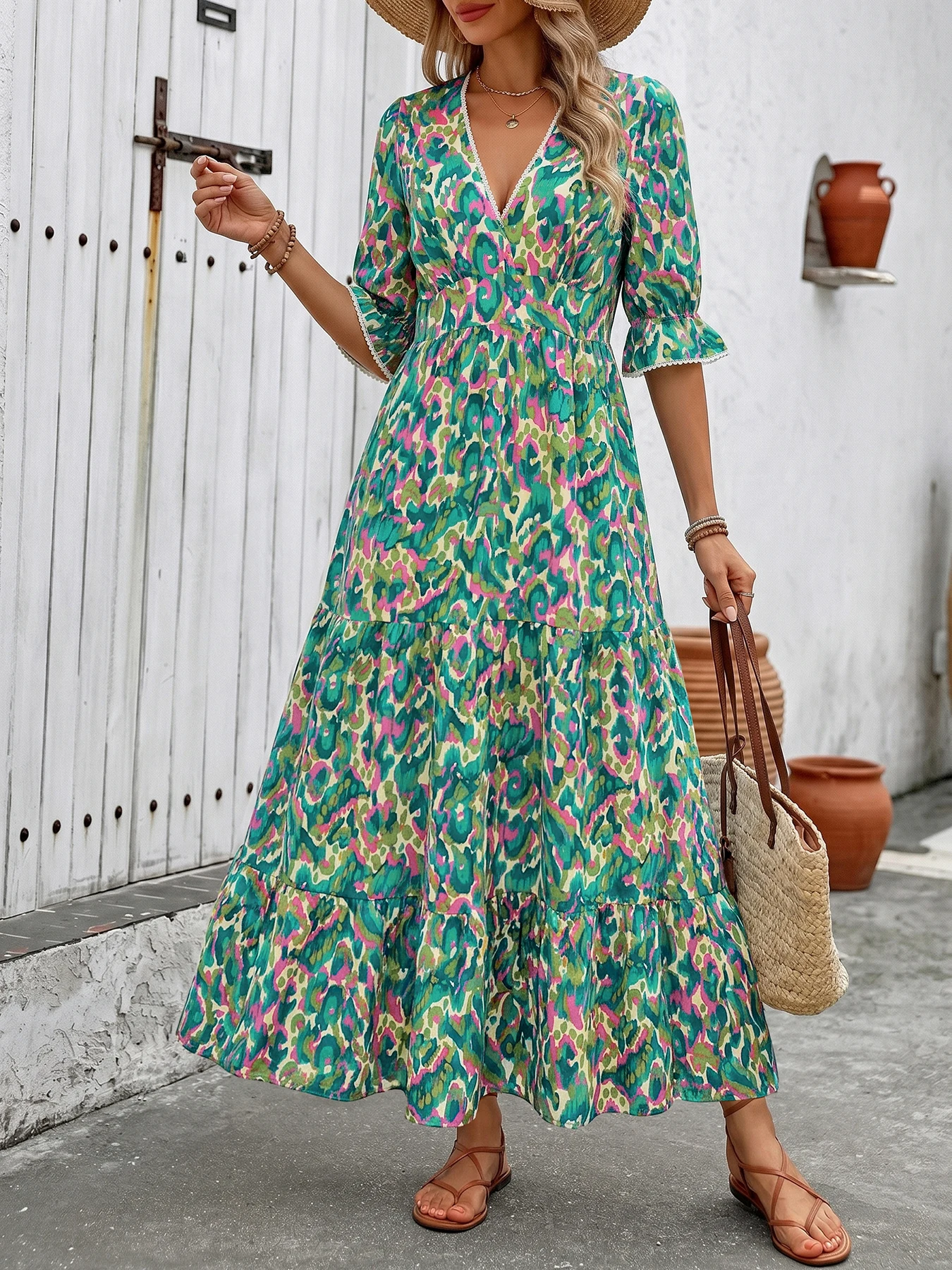 2026 new Bohemian vacation style cake dress, printed V-neck five-quarter sleeve dress