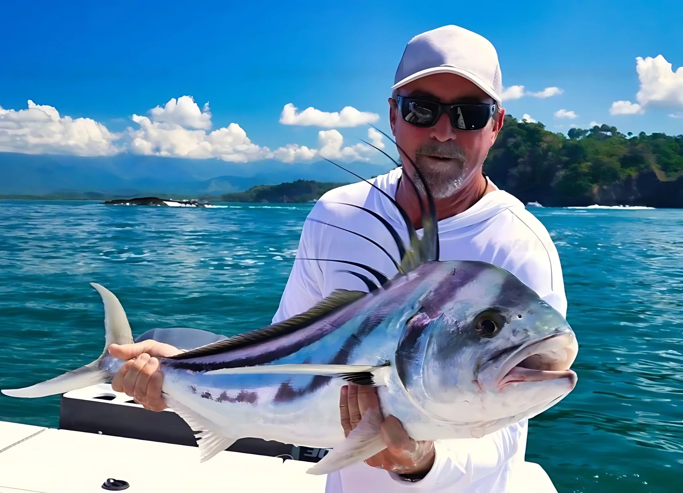 Men Hood Fishing Shirt Long Sleeve Fishing Clothing Fishing T Shirt UV Protection Fishing Shirt Fishing Apparel Quick Dry