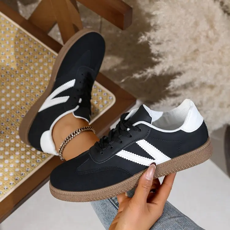Shoes Woman 2026 Trend Casual Sneakers Comfortable Lace Up Flats Tennis Shoe Breathable Walking Jogging Shoes