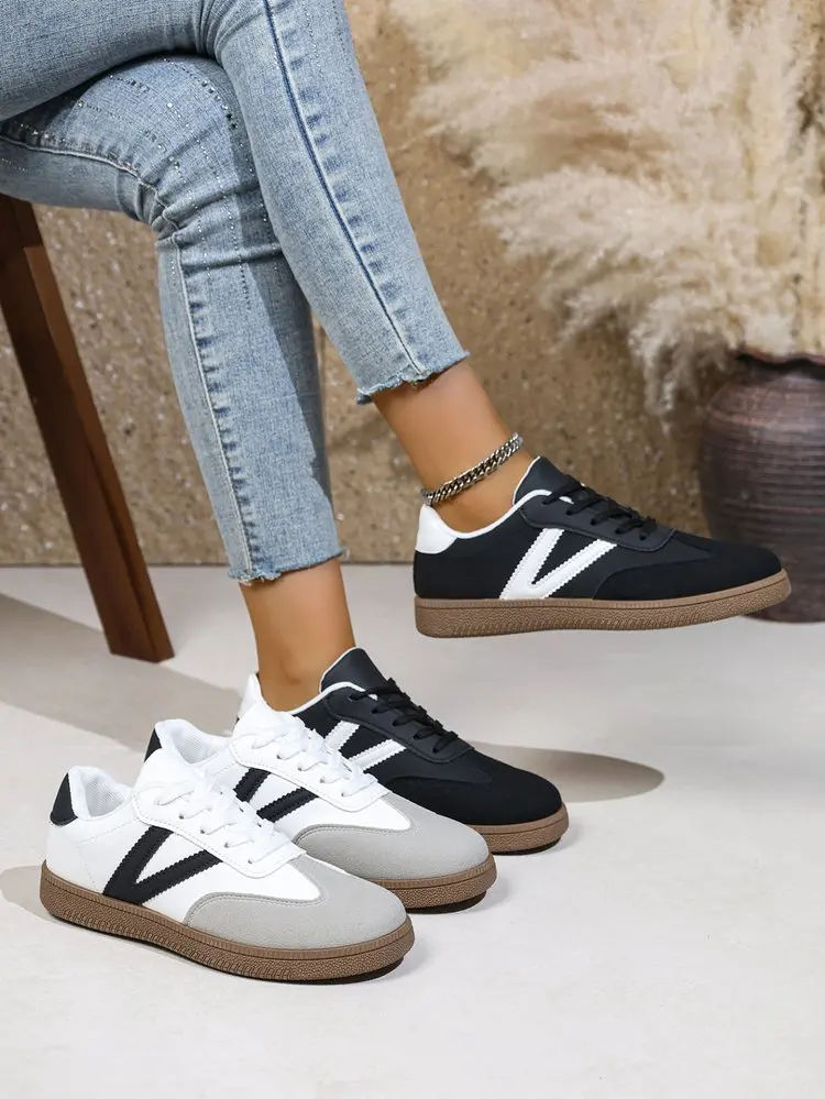 Shoes Woman 2026 Trend Casual Sneakers Comfortable Lace Up Flats Tennis Shoe Breathable Walking Jogging Shoes