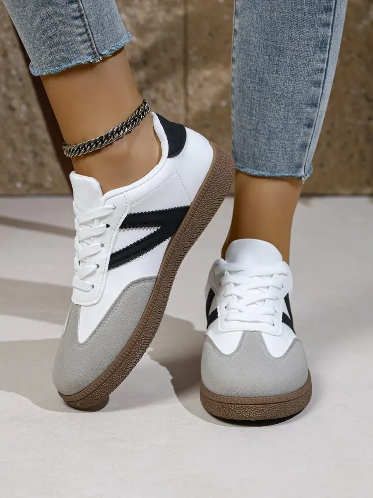 Shoes Woman 2026 Trend Casual Sneakers Comfortable Lace Up Flats Tennis Shoe Breathable Walking Jogging Shoes
