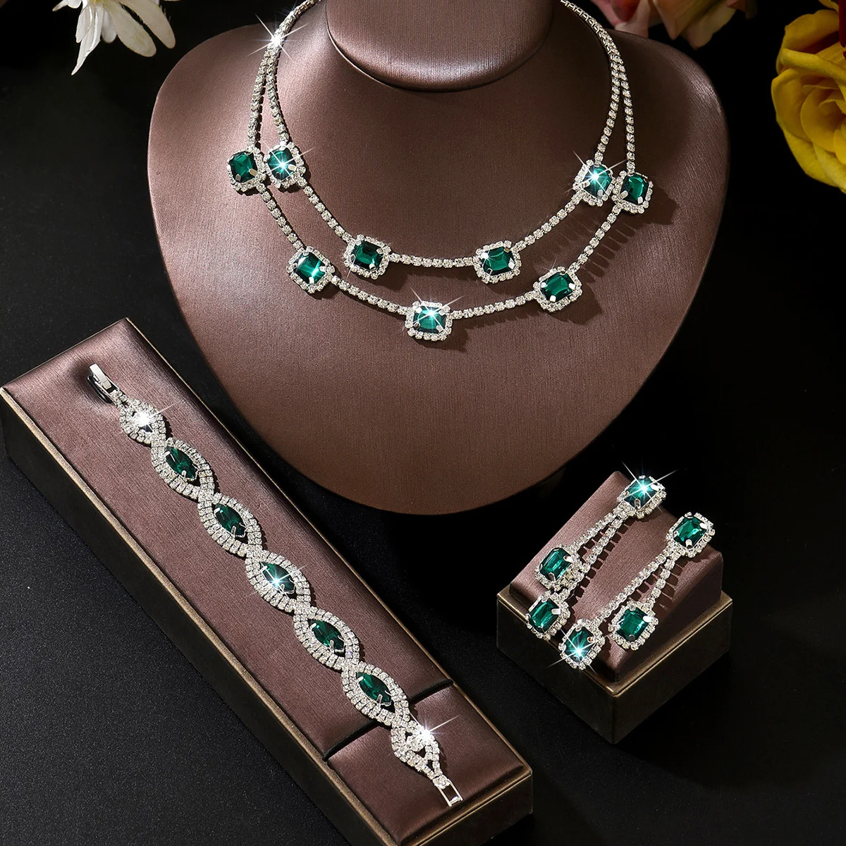 Emerald-set diamond crystal square tassel earrings and necklace - Luxury wedding three-piece set