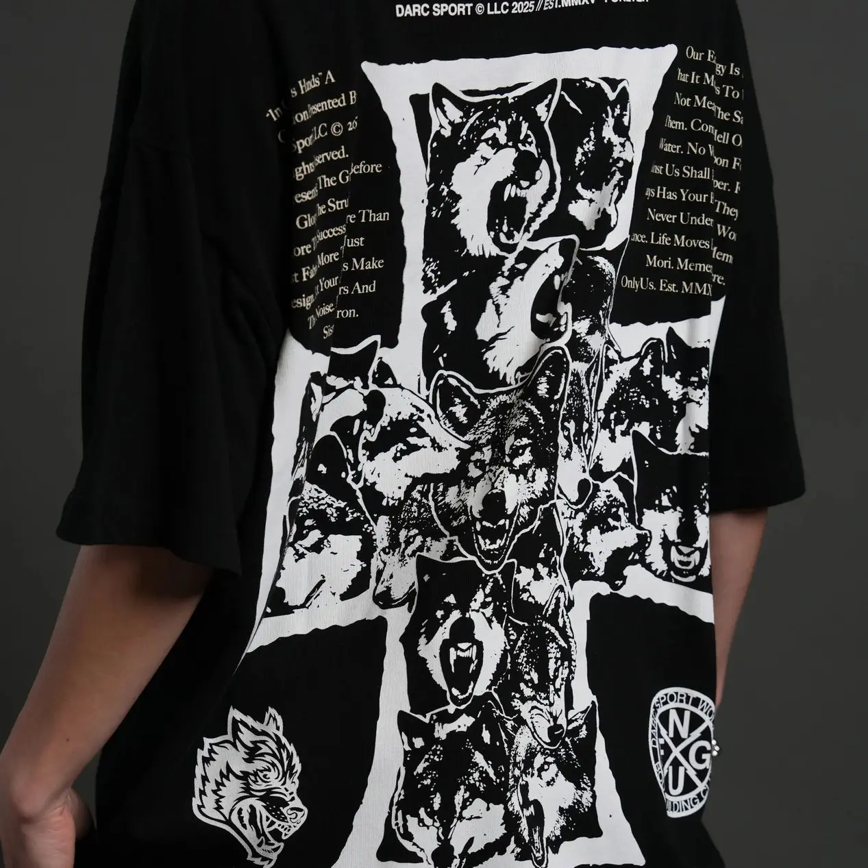 New GYM 2026 American Streetwear Brand Hip-hop Loose Skull Print Fitness Men's Sports Fitness Short-sleeved T-shirt