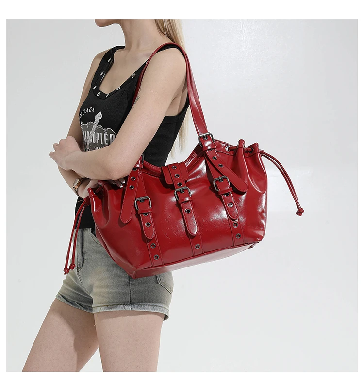 2026 New PU Hobo Tote for Women Y2K Gothic Rivet Adjustable Strap Shoulder Bag Large Capacity Drawstring Handbag for Daily Use
