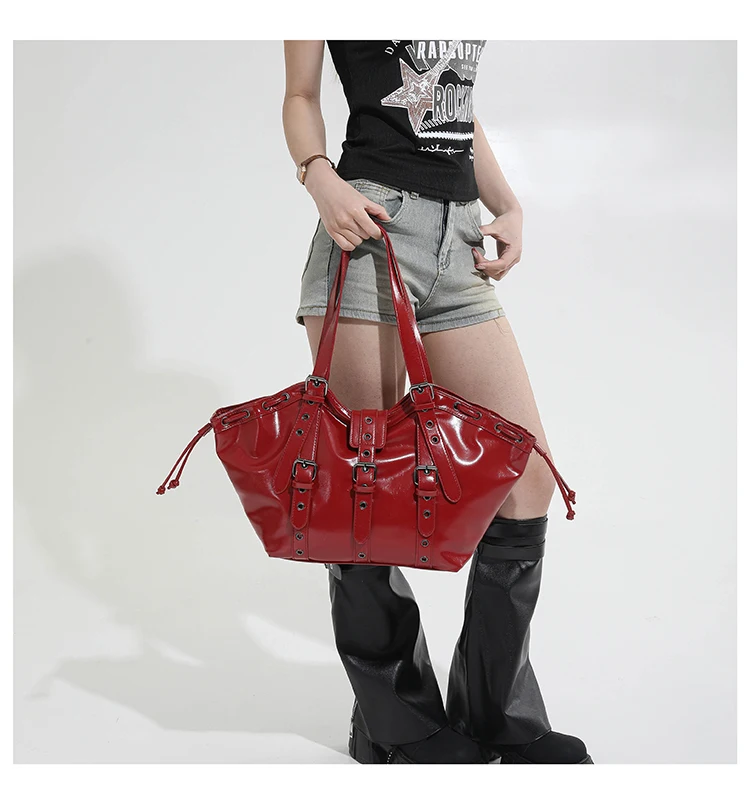 2026 New PU Hobo Tote for Women Y2K Gothic Rivet Adjustable Strap Shoulder Bag Large Capacity Drawstring Handbag for Daily Use