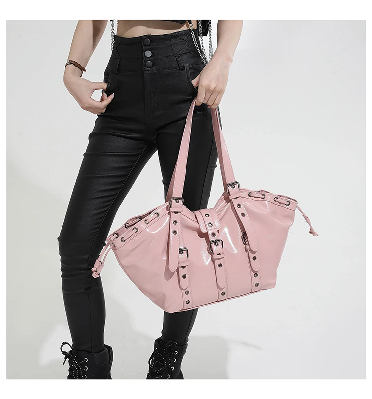 2026 New PU Hobo Tote for Women Y2K Gothic Rivet Adjustable Strap Shoulder Bag Large Capacity Drawstring Handbag for Daily Use