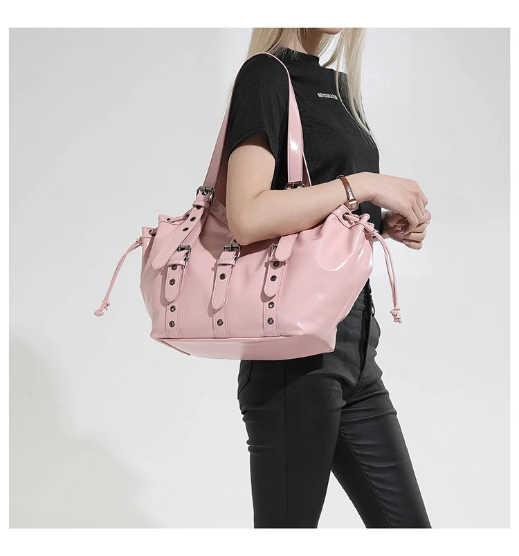 2026 New PU Hobo Tote for Women Y2K Gothic Rivet Adjustable Strap Shoulder Bag Large Capacity Drawstring Handbag for Daily Use