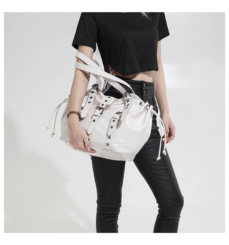 2026 New PU Hobo Tote for Women Y2K Gothic Rivet Adjustable Strap Shoulder Bag Large Capacity Drawstring Handbag for Daily Use