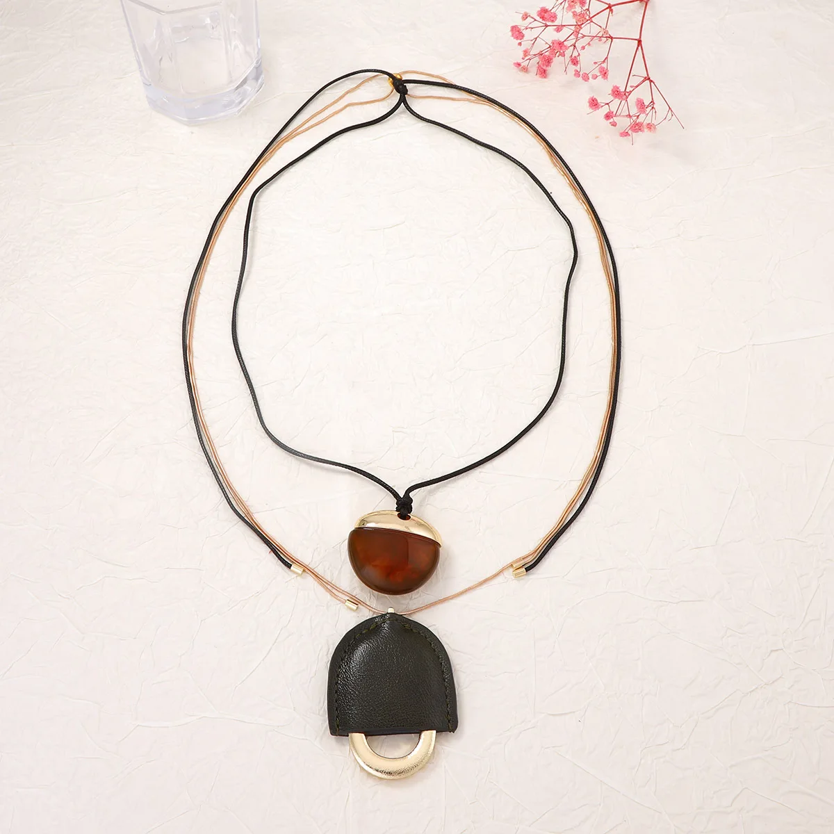 2026 New Design 2Pcs/set Leather Rope Metal Chains Lock Shaped Pendant Necklaces for Women Fashion Holiday Party Jewelry Gifts