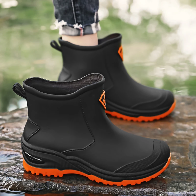 Men's Rain Boots Outdoor Wear-Resistant Mountaineering Fishing Non-Slip Short-Tube Waterproof Water Shoes Rain Boots