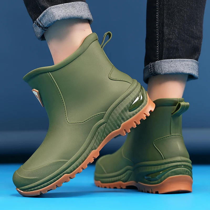 Men's Rain Boots Outdoor Wear-Resistant Mountaineering Fishing Non-Slip Short-Tube Waterproof Water Shoes Rain Boots
