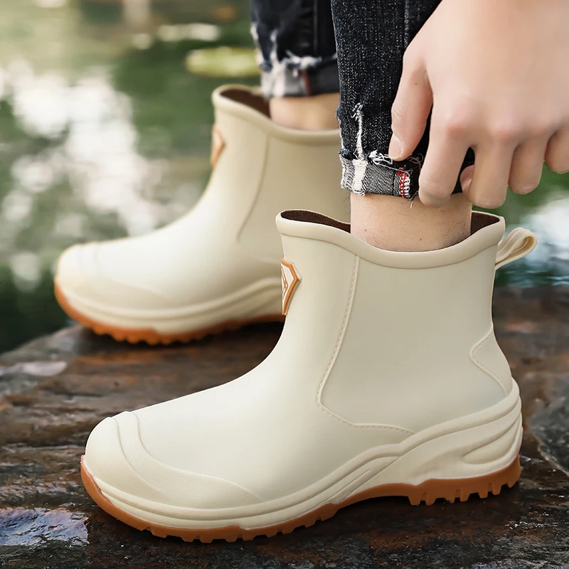 Men's Rain Boots Outdoor Wear-Resistant Mountaineering Fishing Non-Slip Short-Tube Waterproof Water Shoes Rain Boots