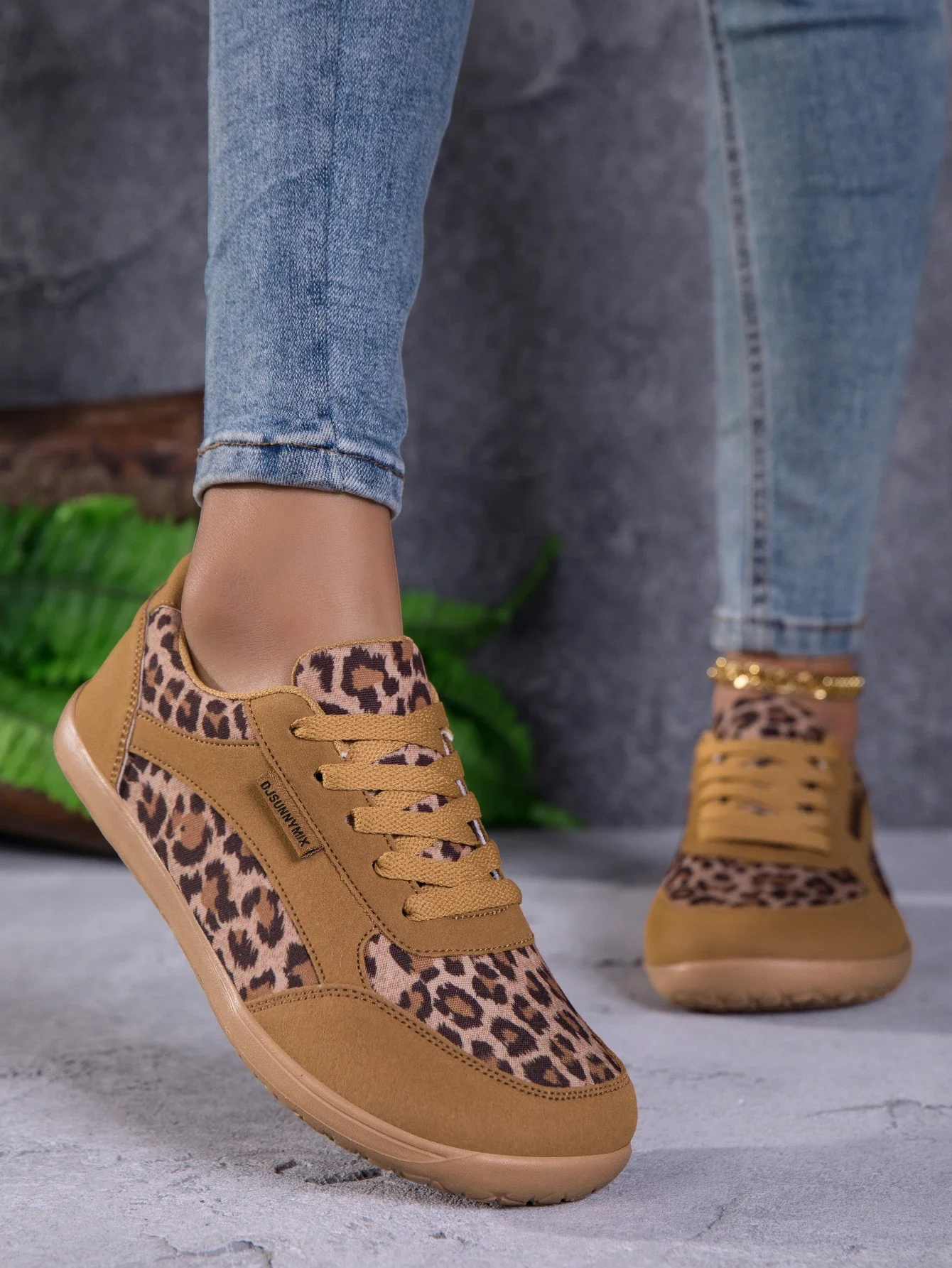 Unisex Barefoot Sneakers Women Men Wide Toe Minimalist Zero Drop Shoes Non Slip Lace Up Casual Sneaker