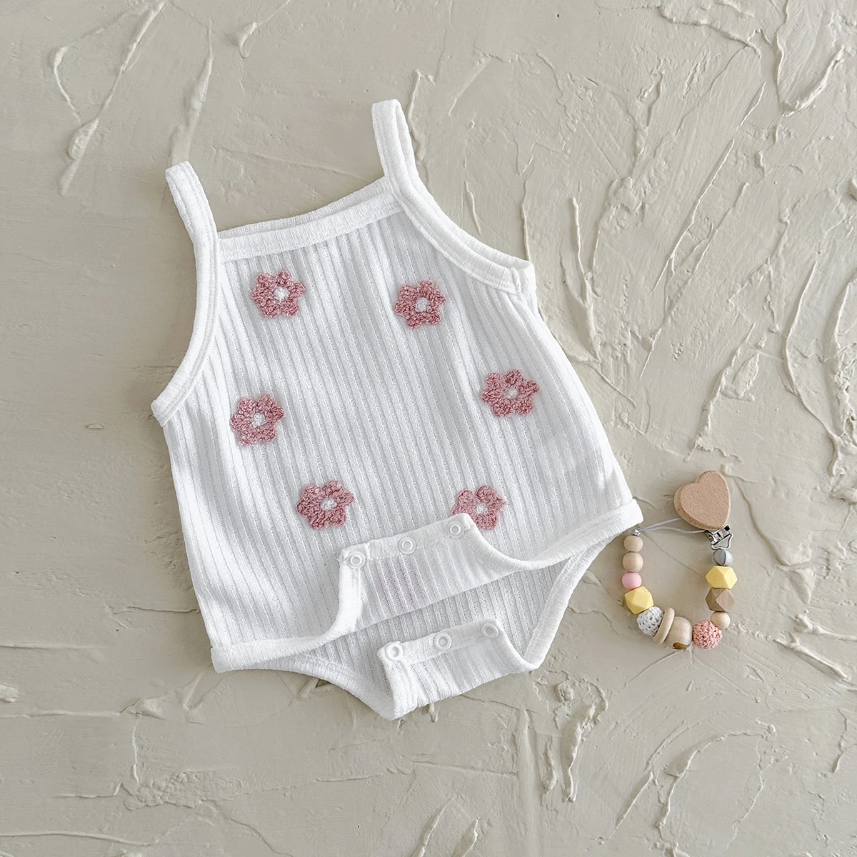 Summer Baby Jumpsuit Pink Flowers Breathable Comfortable Suspender Casual Beach Clothing Suitable for 0-3 Years Old