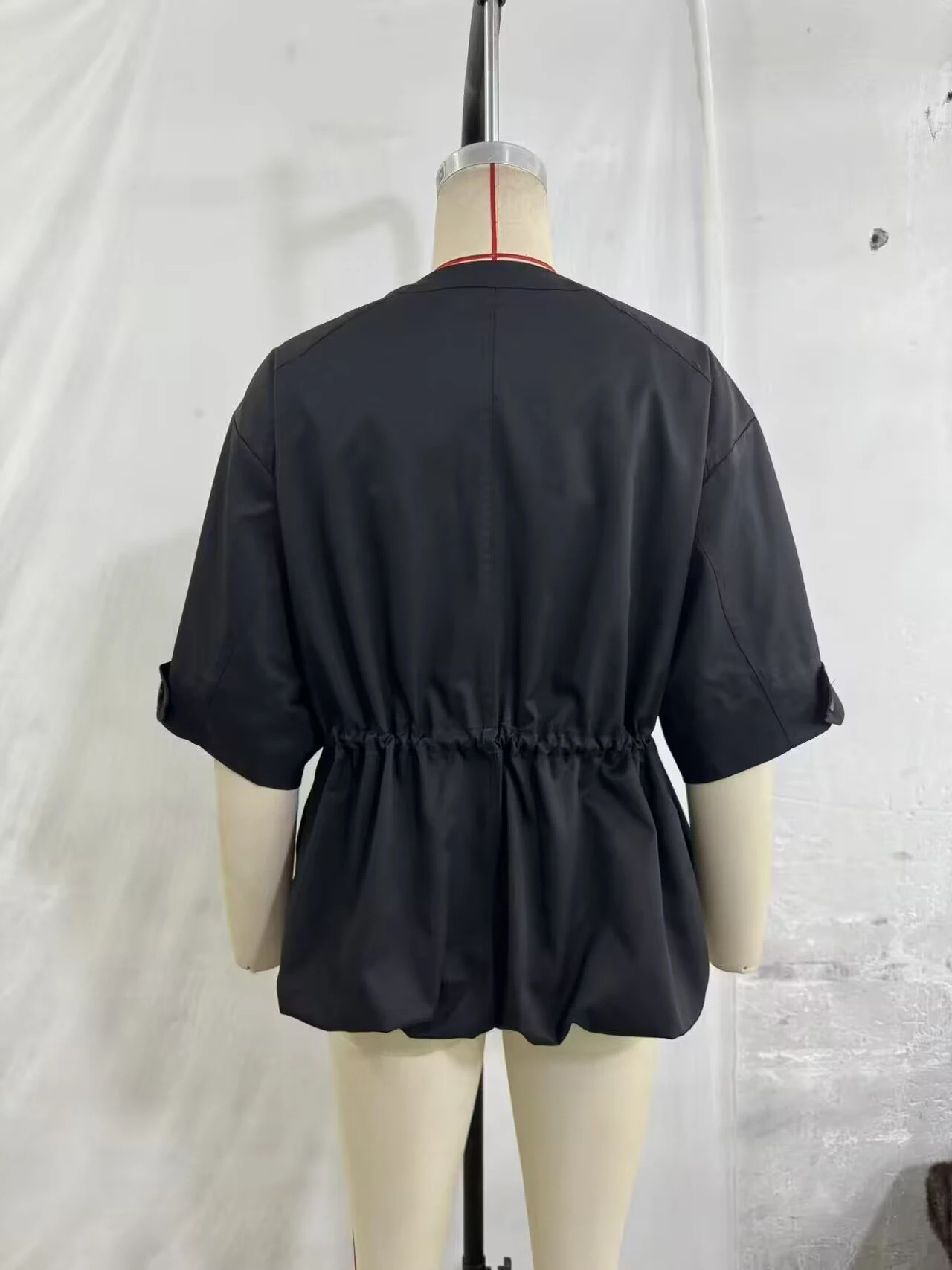 European and American style 2026 summer new women's round neck puffy hem short sleeved parka jacket