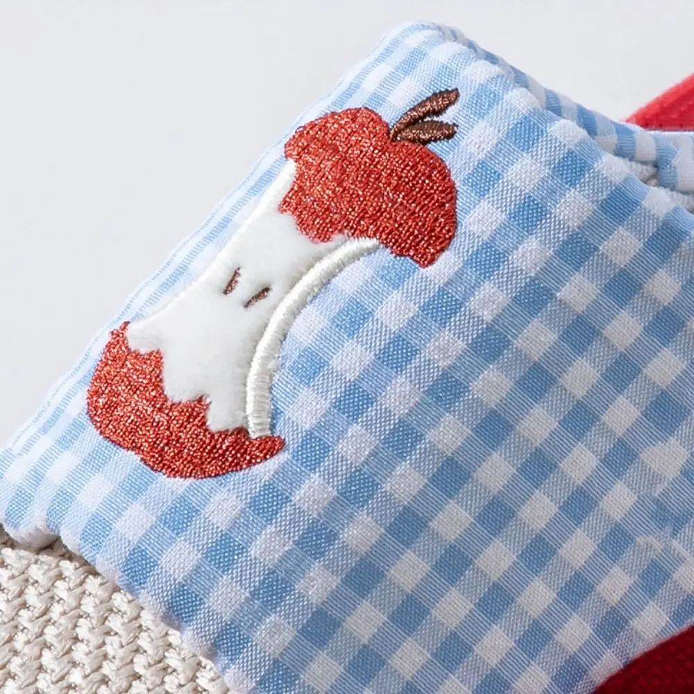 Comfortable Strawberry House Linen Slippers Anti-slip Grid Stripe Indoor Slippers Flax Soft Sole Sweet Slippers Women Bedroom