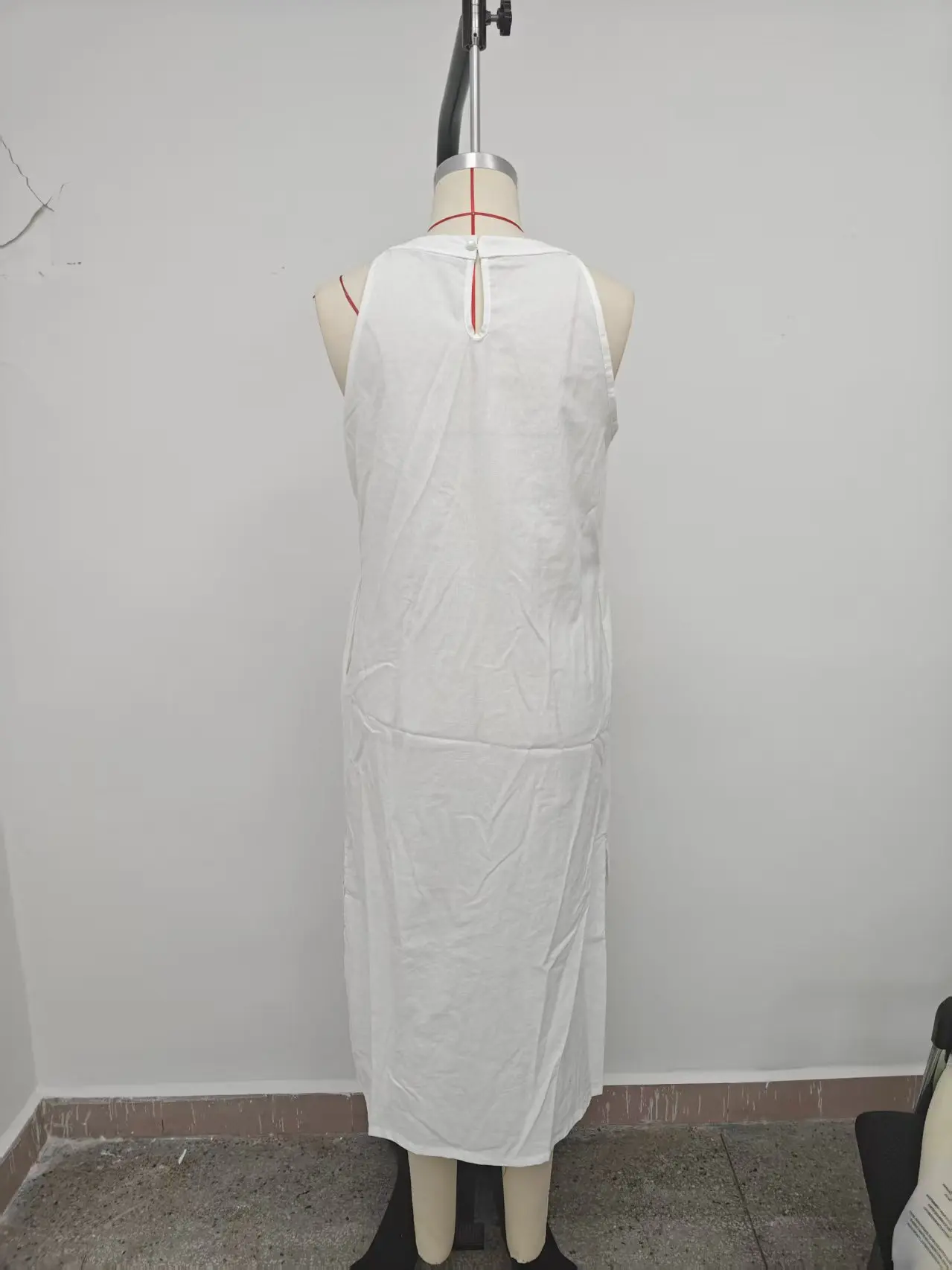 Spring 2026 Women’s Clothing: Neck-Tie Vacation Dress with Pure Color Lace Accents, Sleeveless.