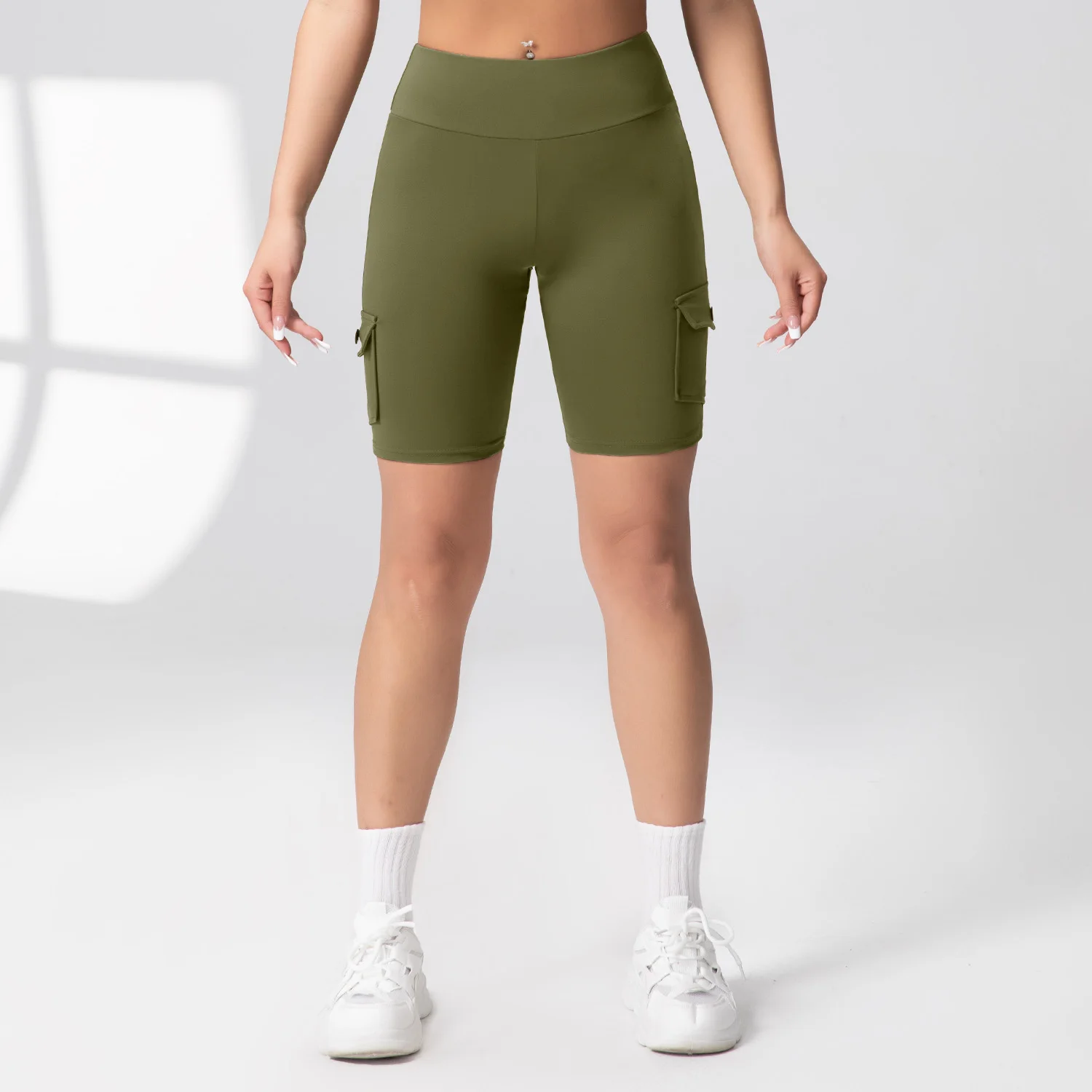 Camouflage Printed Women Butt Lifting Shorts With Pockets Tummy Tight Elastic Slim Outdoor Running Workout Shorts Streetwear