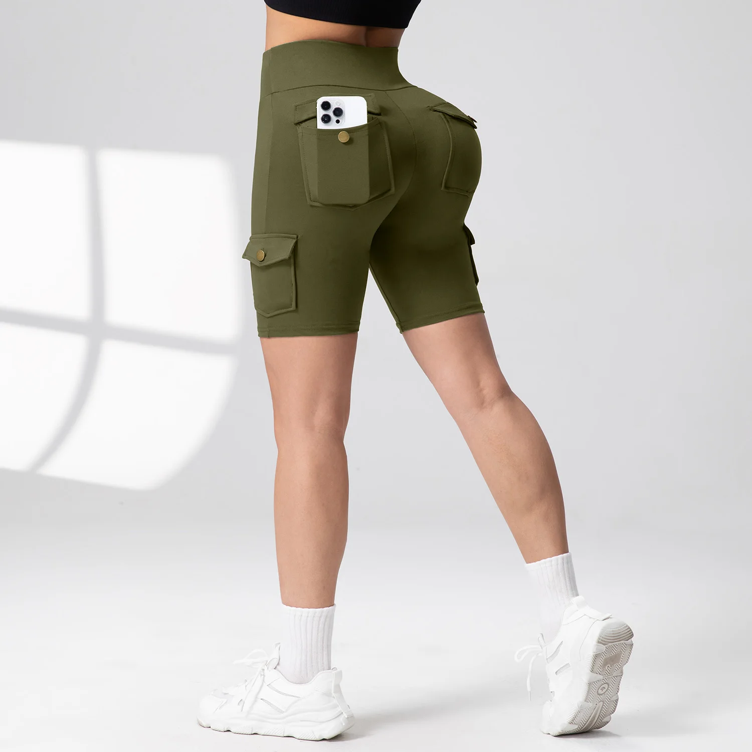 Camouflage Printed Women Butt Lifting Shorts With Pockets Tummy Tight Elastic Slim Outdoor Running Workout Shorts Streetwear