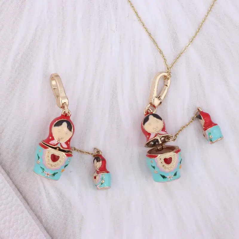 1Pcs Adorable Russian Pendant Keychain Matryoshka Dolls Necklace Sweater Chain Fashion Jewelry Gift For Women【AliS8】