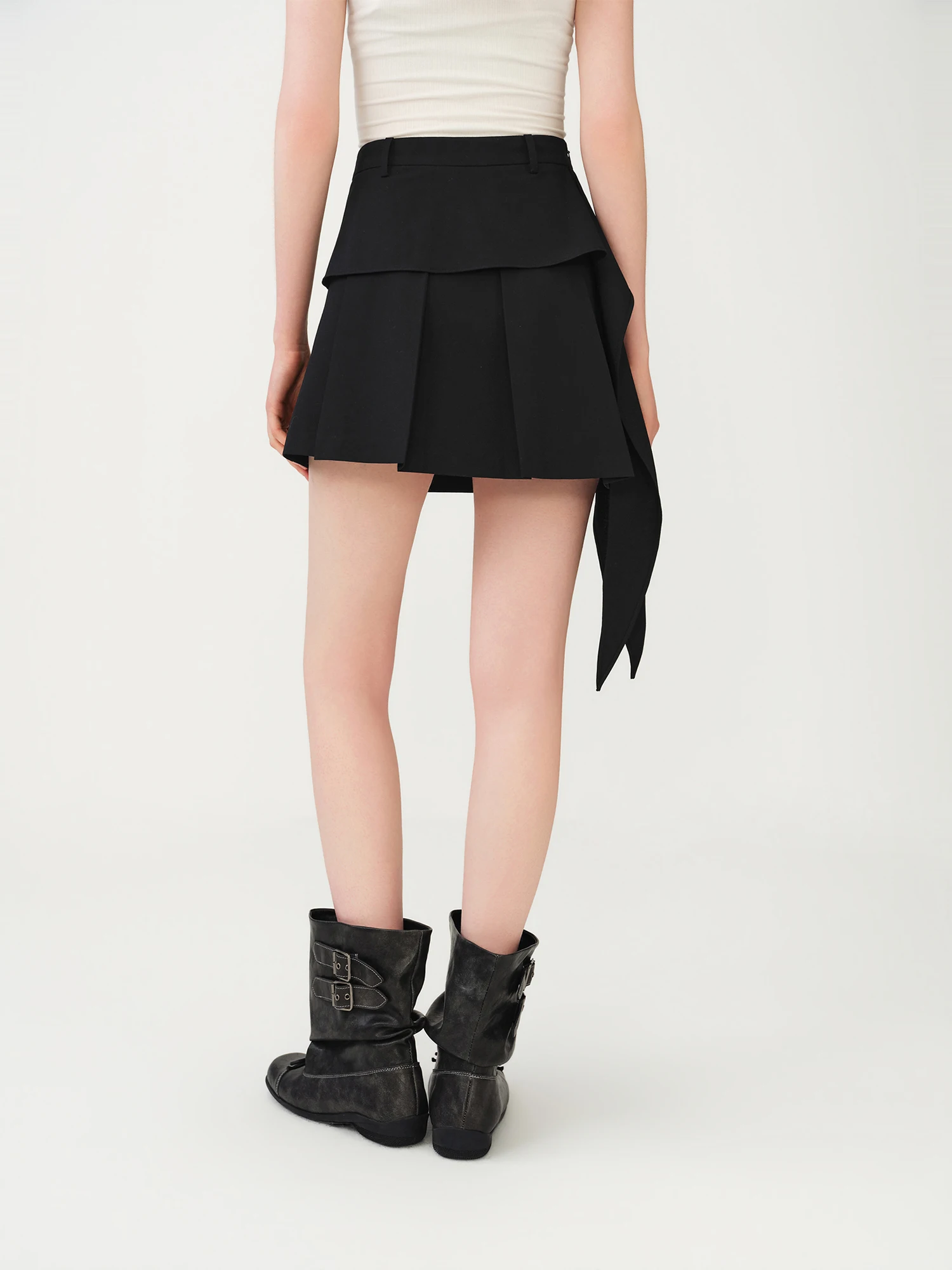 FSLE Low-waisted Preppy Style Pleated Skirt New Summer 2026 Style A-line Tie-up Design Gray Classic College Age-reducing
