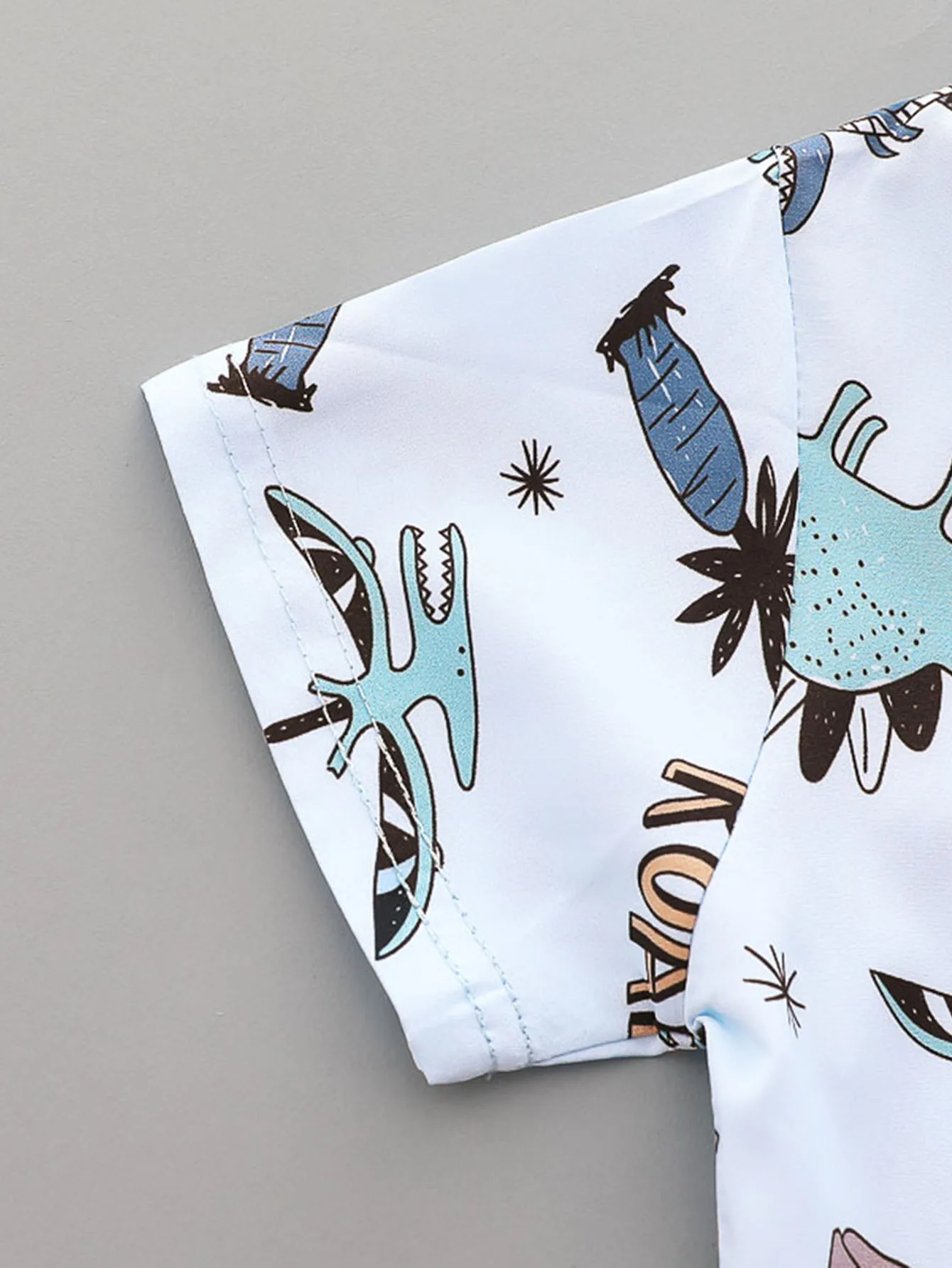 2PCS Baby Toddler Summer Outfit Set Cartoon Spotted Dinosaur Print Stand up Collar Short Sleeved Shirt And Shorts for Kids