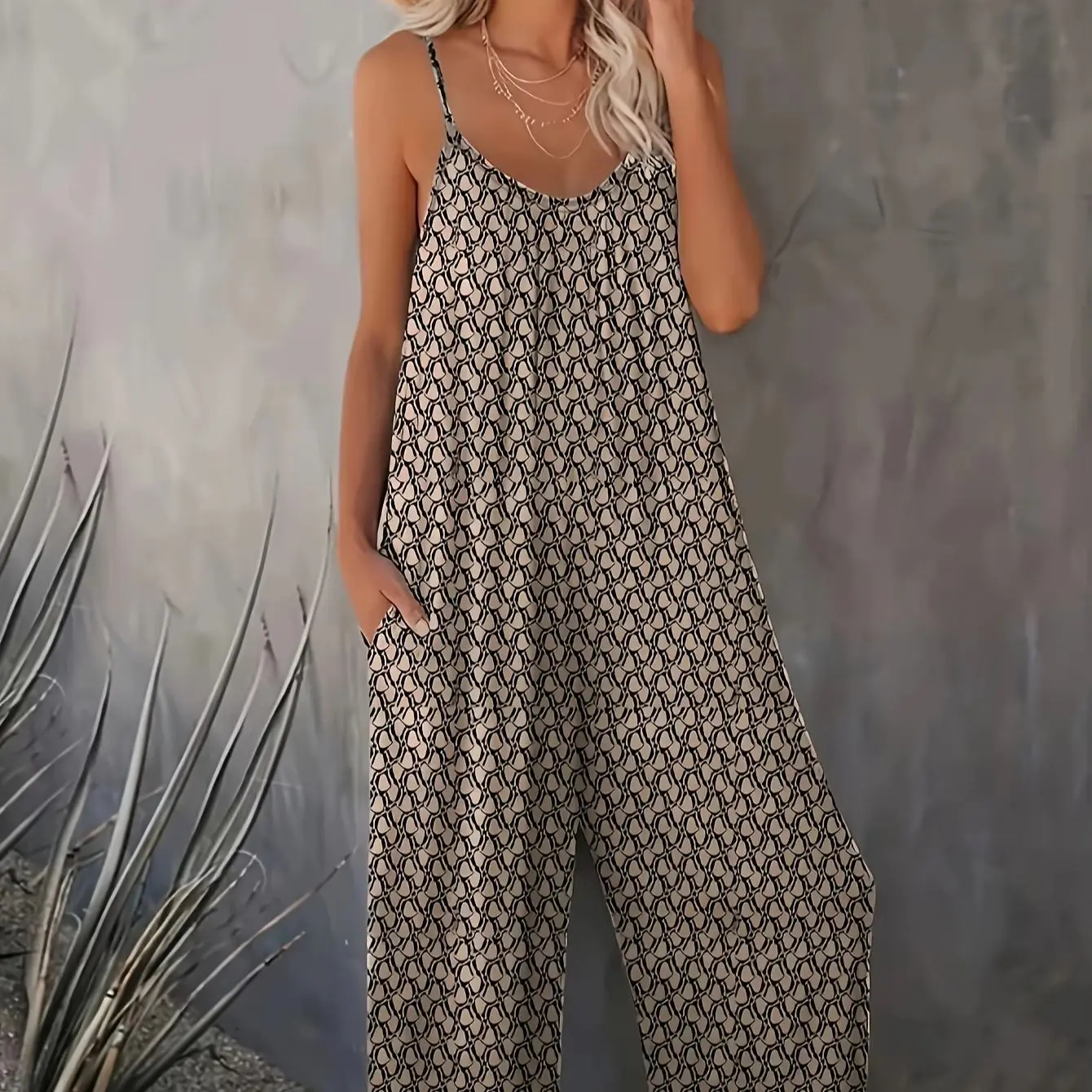 Summer new oversized printed camisole jumpsuit sleeveless V-neck loose wide leg pants casual vacation style