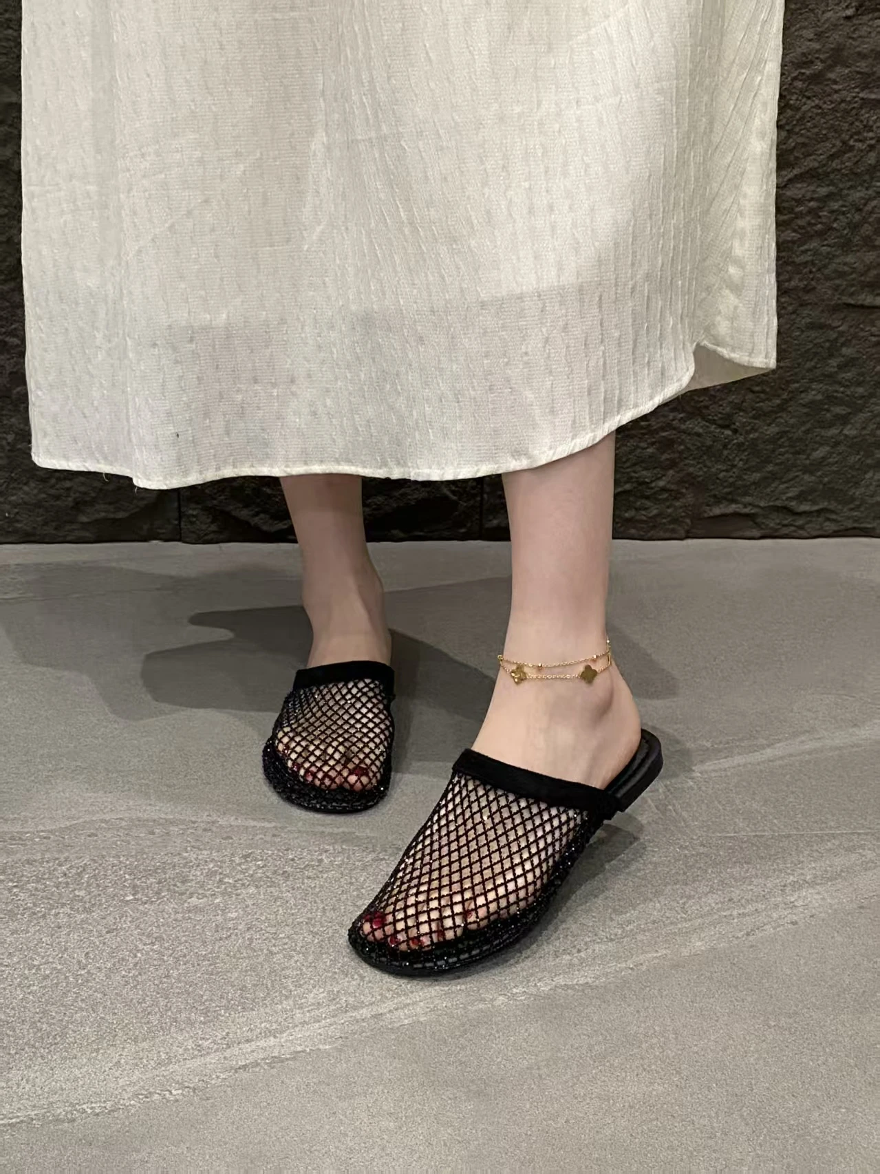 2026 Fashion New Summer Round Toe Mesh Sexy Comfortable Non-slip Casual Slippers Lightweight Plus Size Flat Slippers for Women