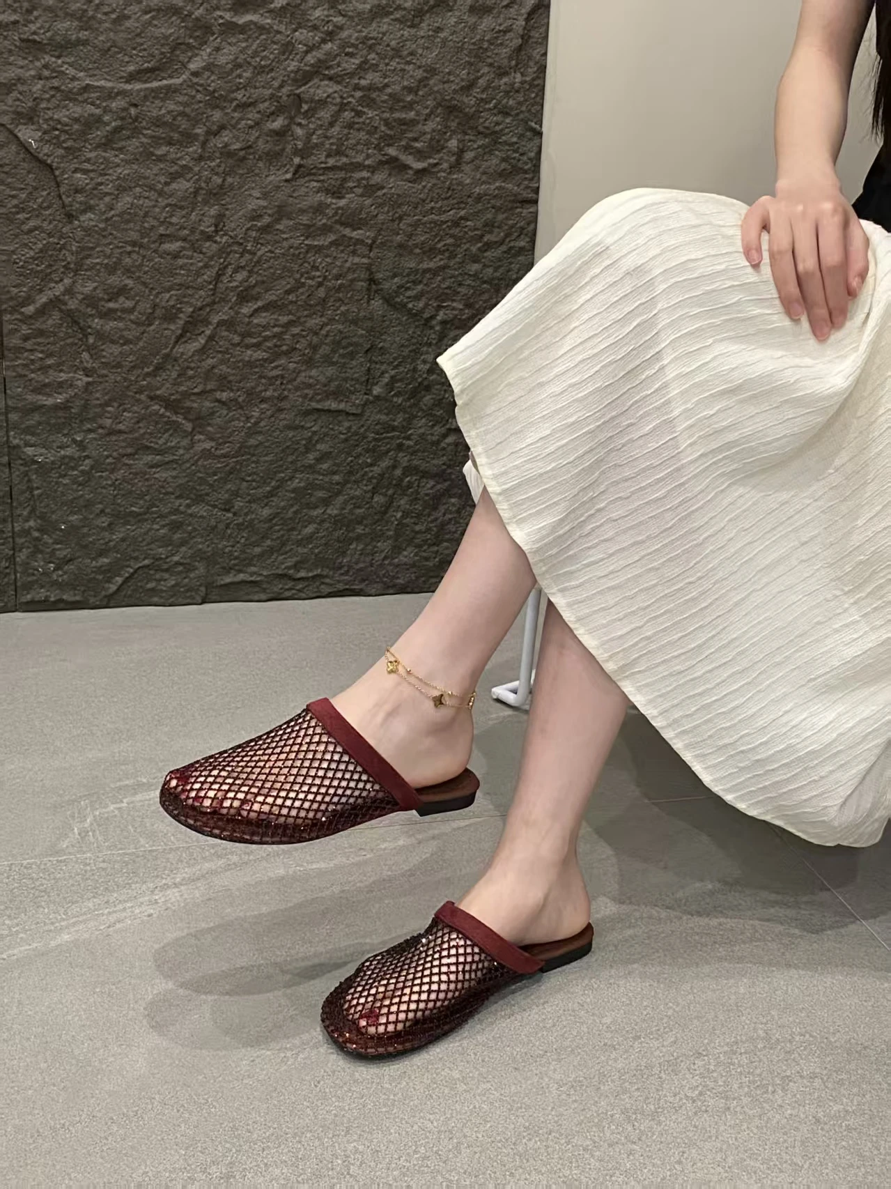 2026 Fashion New Summer Round Toe Mesh Sexy Comfortable Non-slip Casual Slippers Lightweight Plus Size Flat Slippers for Women