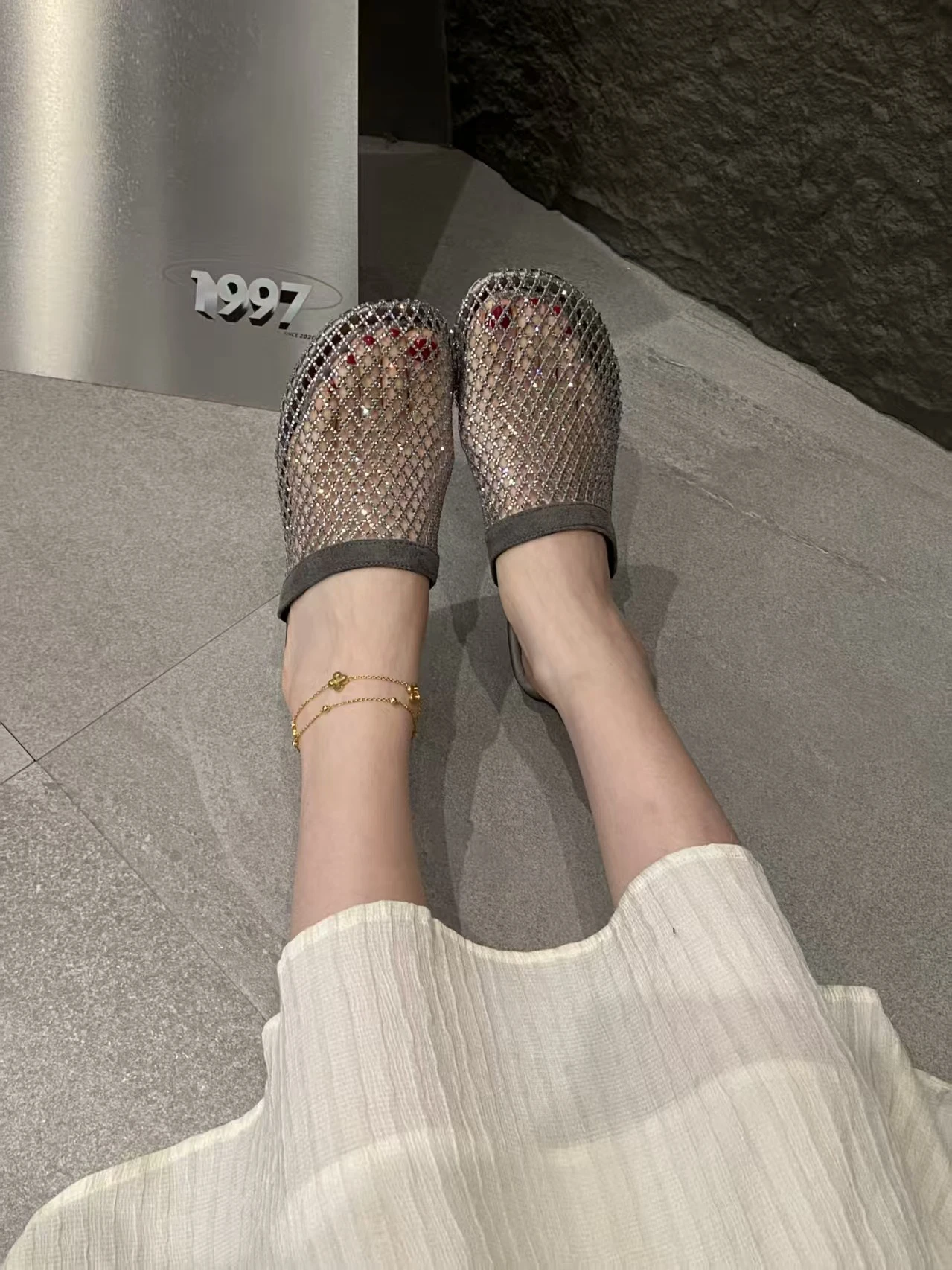 2026 Fashion New Summer Round Toe Mesh Sexy Comfortable Non-slip Casual Slippers Lightweight Plus Size Flat Slippers for Women