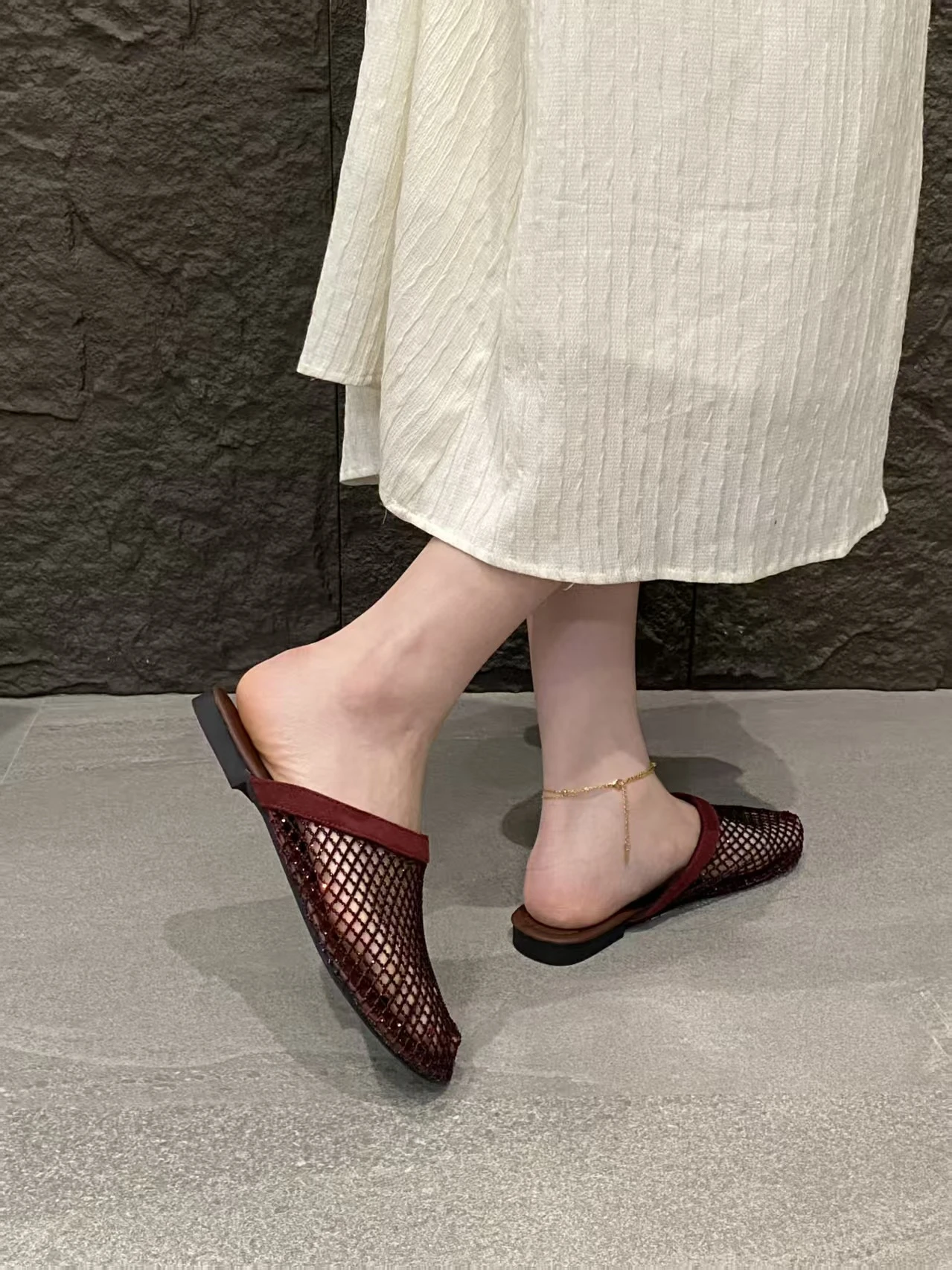 2026 Fashion New Summer Round Toe Mesh Sexy Comfortable Non-slip Casual Slippers Lightweight Plus Size Flat Slippers for Women