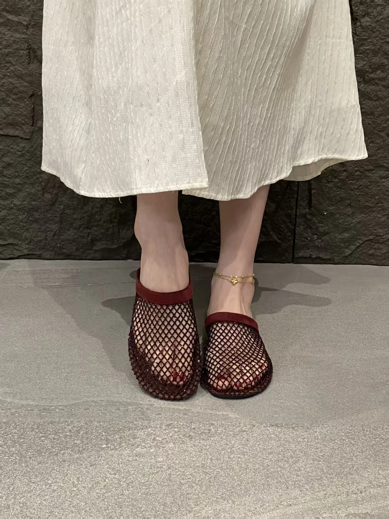 2026 Fashion New Summer Round Toe Mesh Sexy Comfortable Non-slip Casual Slippers Lightweight Plus Size Flat Slippers for Women