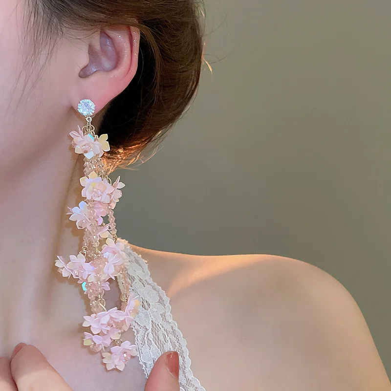 Super Fairy Pink Flower Chains Earrings for Women Zircon Glass Crystal Drop Earring Holiday Magnificent Shiny Sequin Ornament B