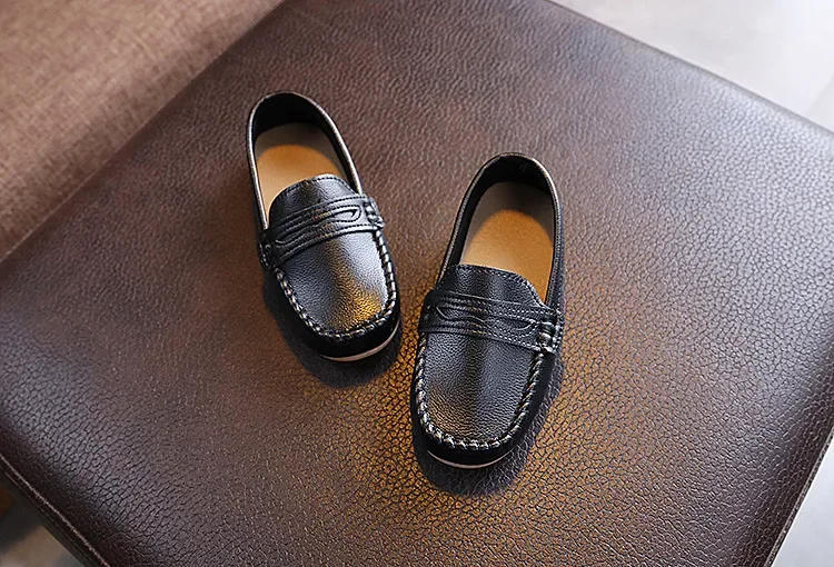 2025 Boys' Slip-On Oxford Loafers Spring Autumn Soft PU Leather Toddler Shoes Black White School Uniform Shoes for Kids
