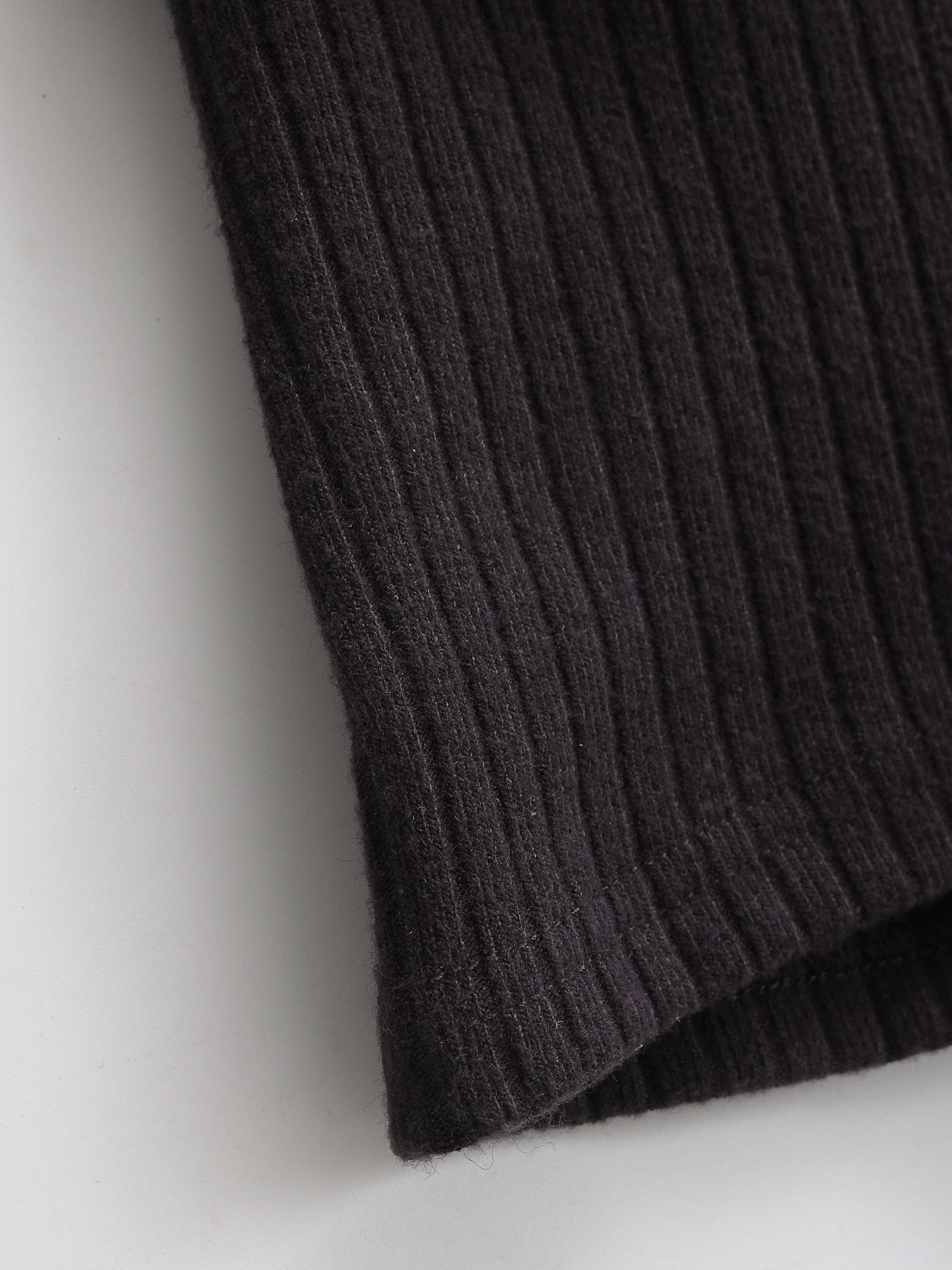 Summer Clothes Casual Shorts Woman Knit Fold Over Shorts High Waisted Slim Fit Stretchy Yoga Shorts Active Jogger Shorts Black