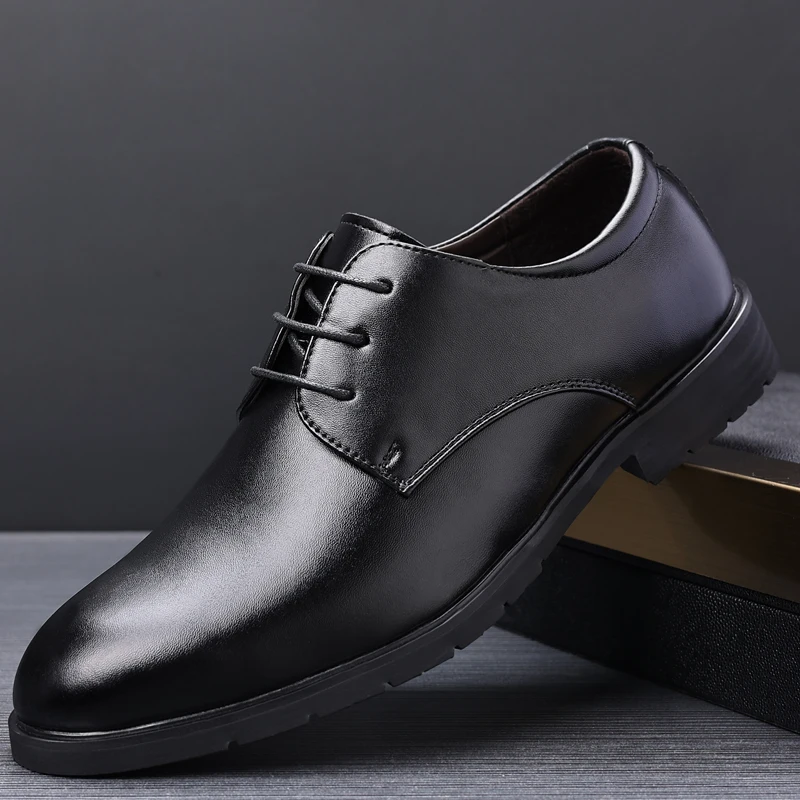High Quality Formal Leather Men Dress Shoes Breathable Mens Casual Shoes Italian Luxury Brand Lace-Up Non-slip Men Driving Shoes