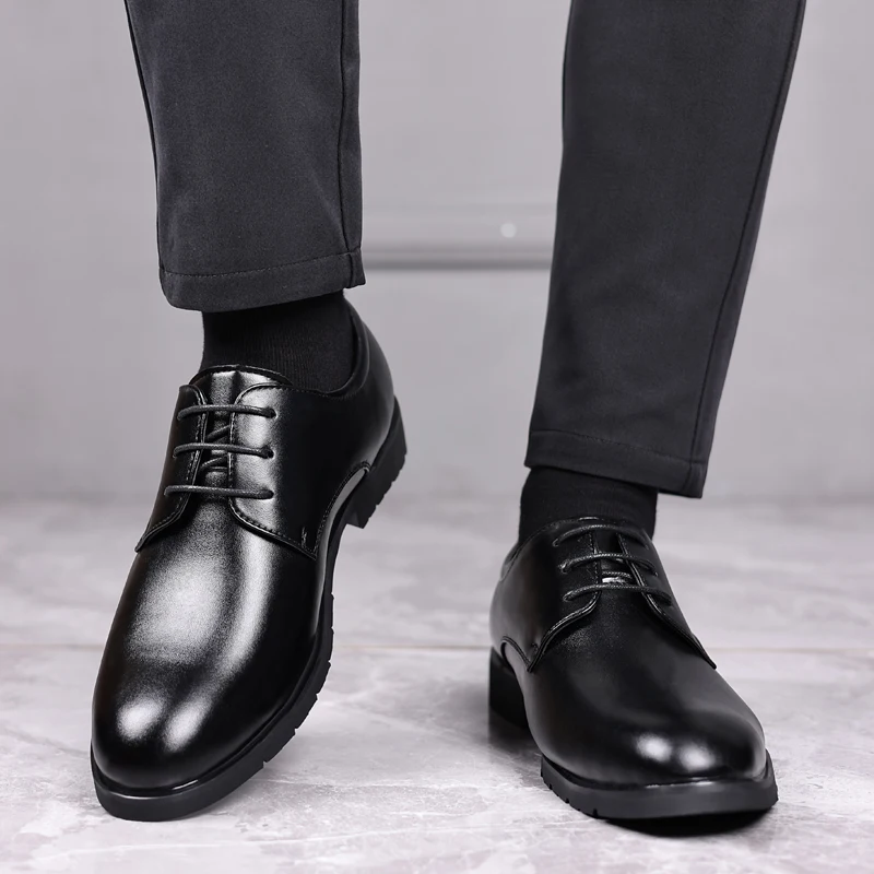 High Quality Formal Leather Men Dress Shoes Breathable Mens Casual Shoes Italian Luxury Brand Lace-Up Non-slip Men Driving Shoes