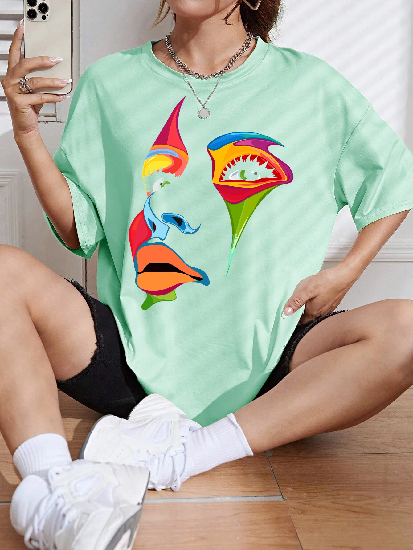 Painted Lady Face Personality Design Print T Shirt Female Street Comfortable T-Shirt Soft Casual Tops Breathable Short Sleeve