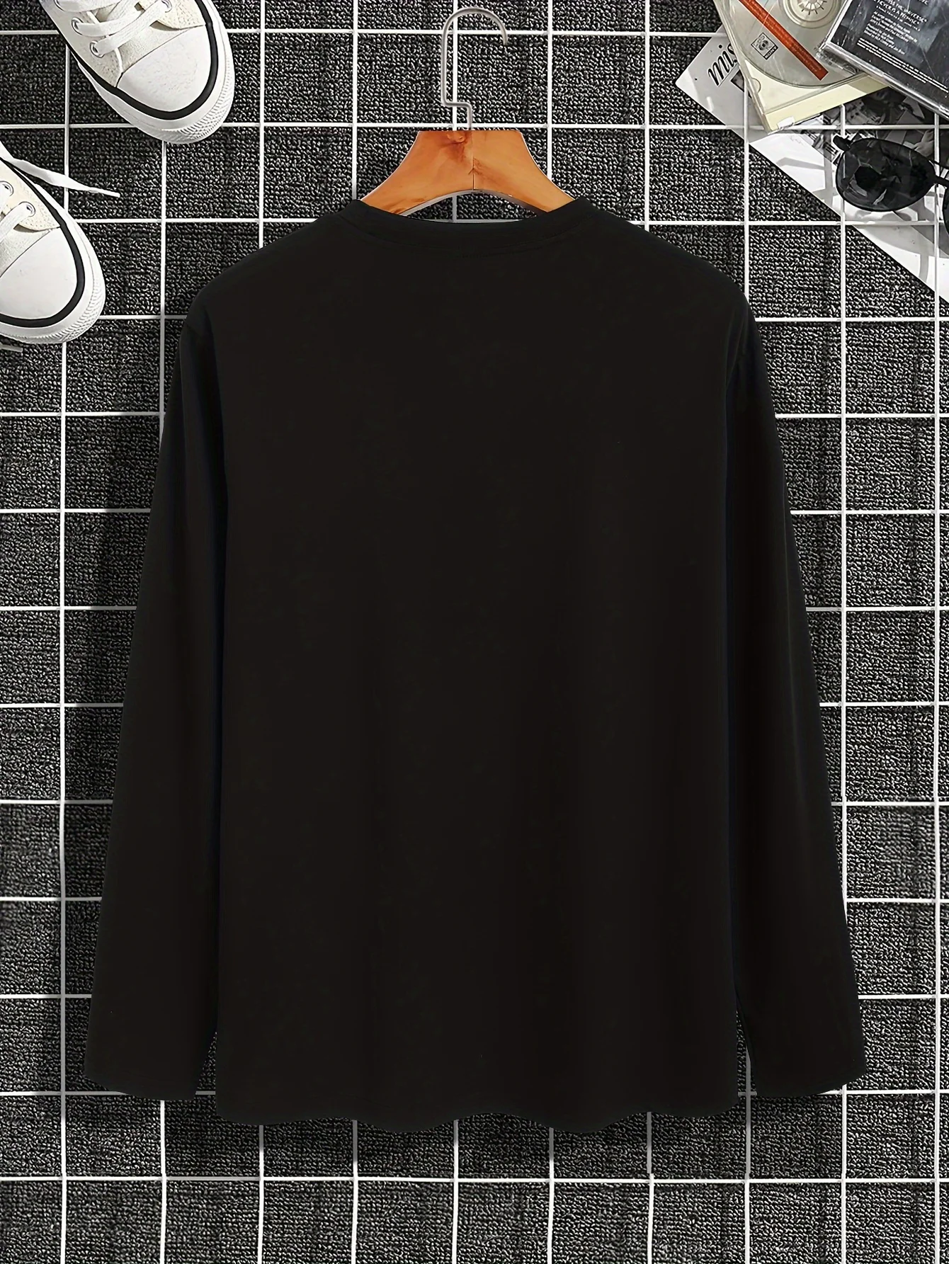 Men's 100% Pure Cotton Loose Fit Plus Size Comfortable Casual Sports Paris Letter Printed Round Neck Long Sleeved T-Shirt Top