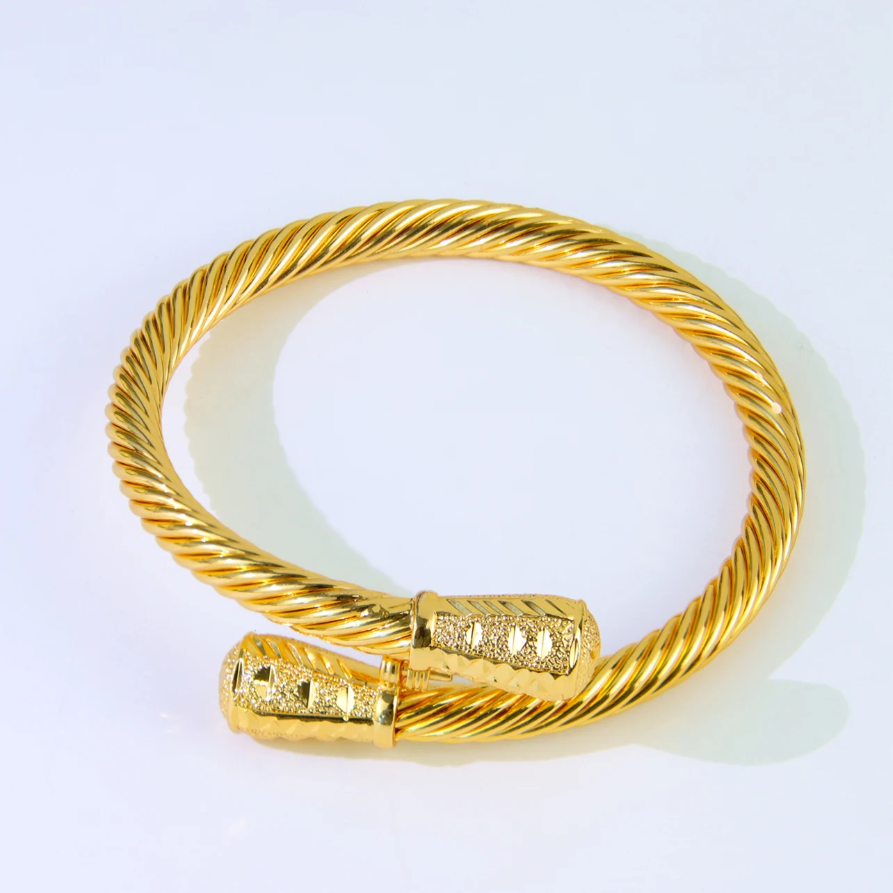 Dubai Gold Plated Cuff Bracelets 21k Gold Color Luxury Saudi Bridal Wedding Bangles Turkish Women Wedding Party Ramadan Jewelry