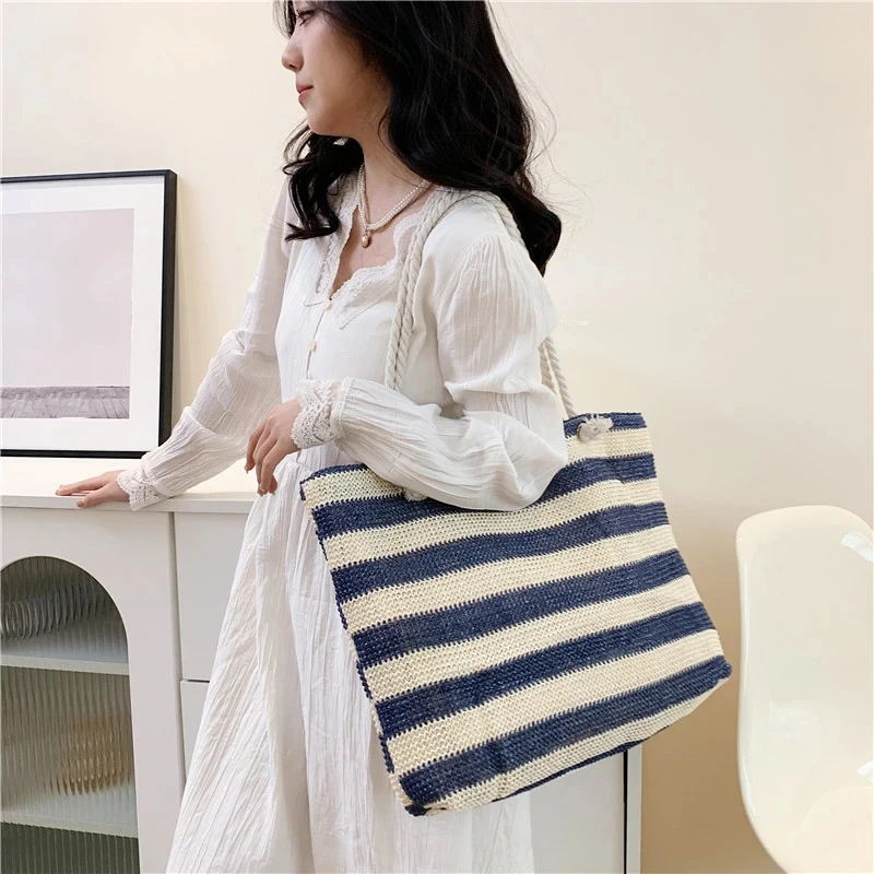 Ladies Summer Daily Bag Straw Shoulder Bag Trendy Color Contrast Beach Handbag Women Large Capacity Simple Shoulder Bag