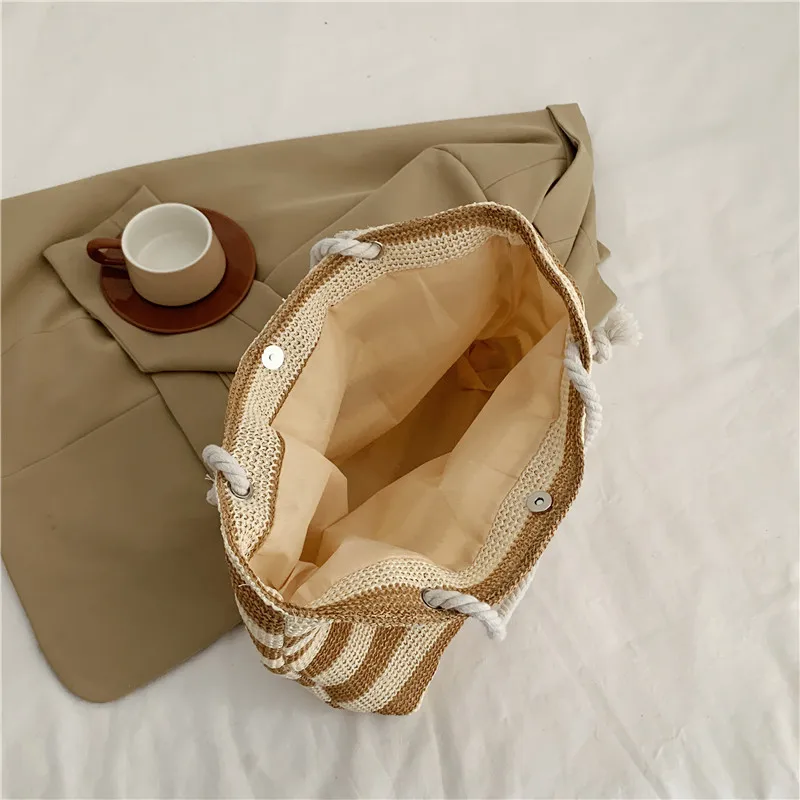 Ladies Summer Daily Bag Straw Shoulder Bag Trendy Color Contrast Beach Handbag Women Large Capacity Simple Shoulder Bag