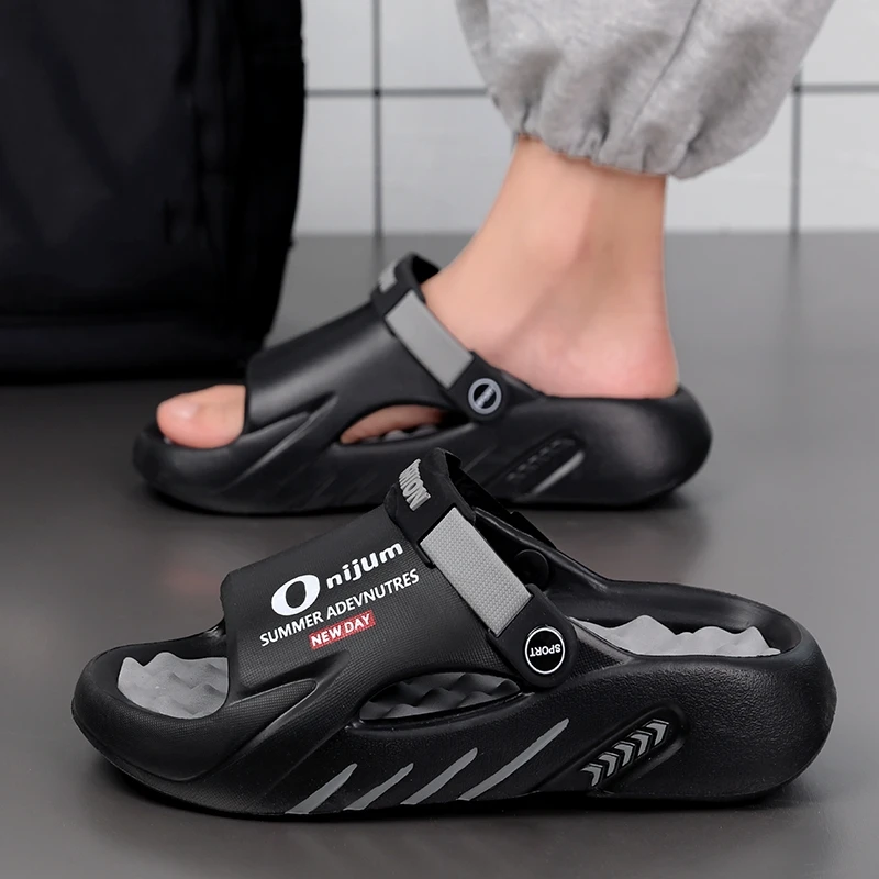Fashion New Men Slippers Indoor Outdoor Beach Sandals Casual Shoes Comfortable Massage Sole Slides Men's Sandals Big Size 46 47